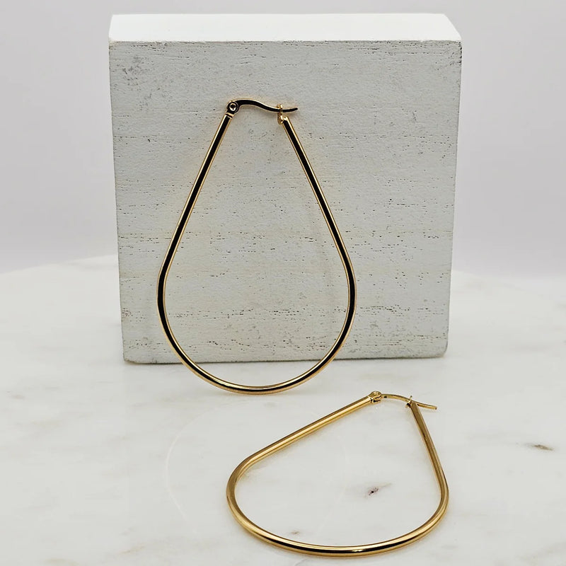Classic Oval Hoops Large Gold