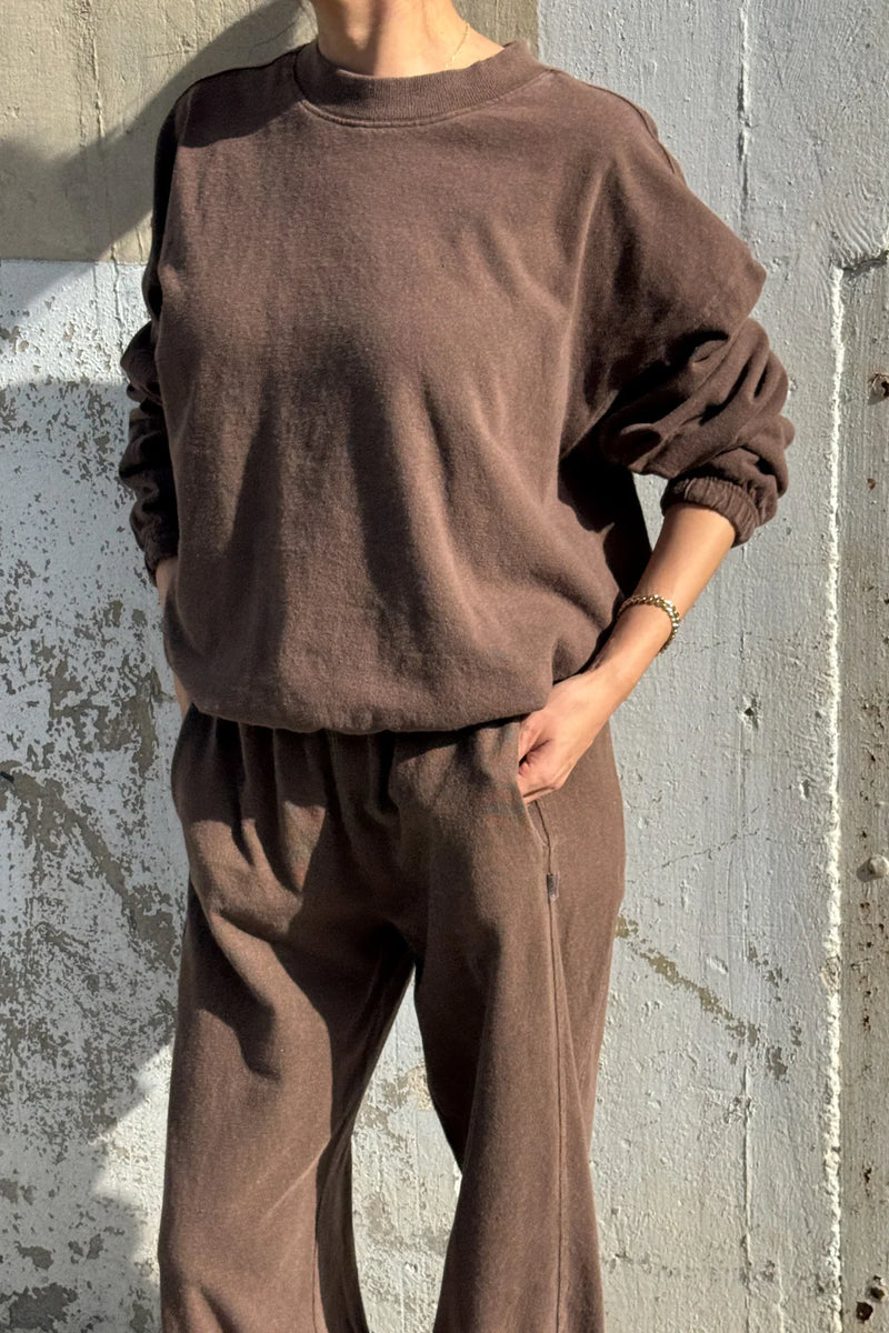 Daisy Long Sleeve Chocolate