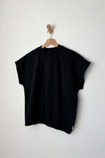 Fei Tee Black