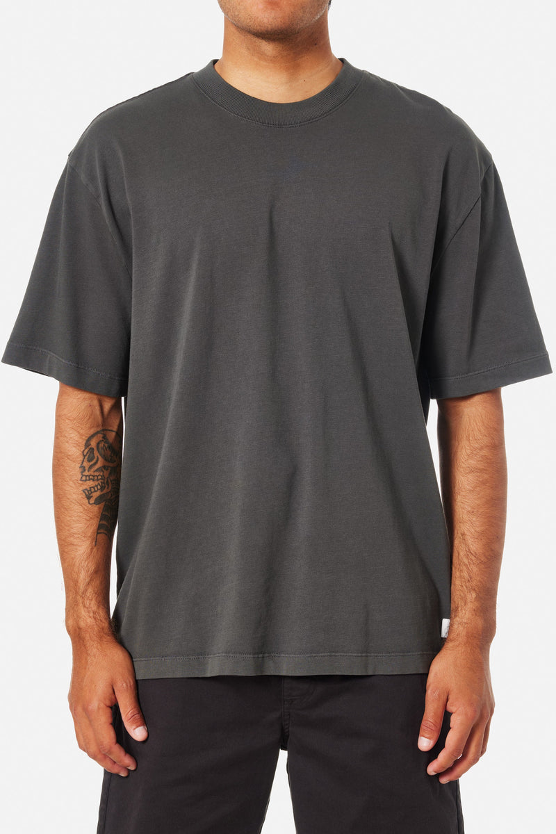 Box Fit Heritage Tee Black Wash