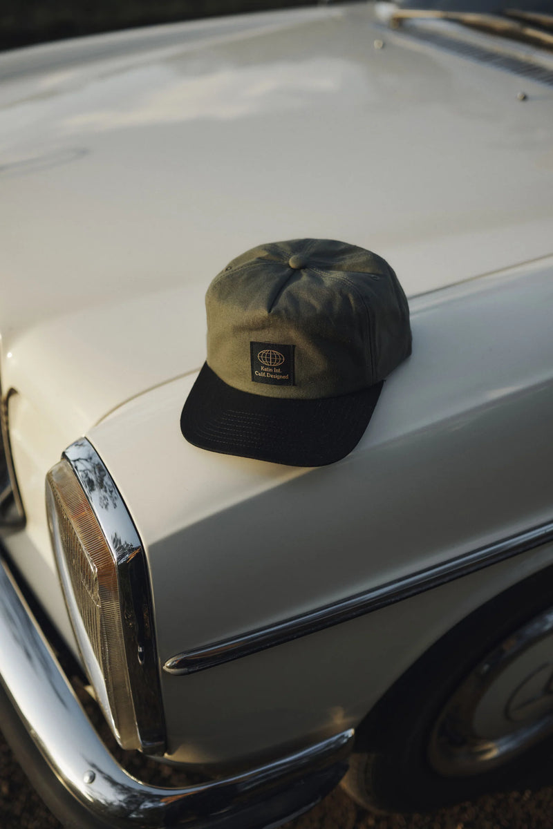 Location Hat