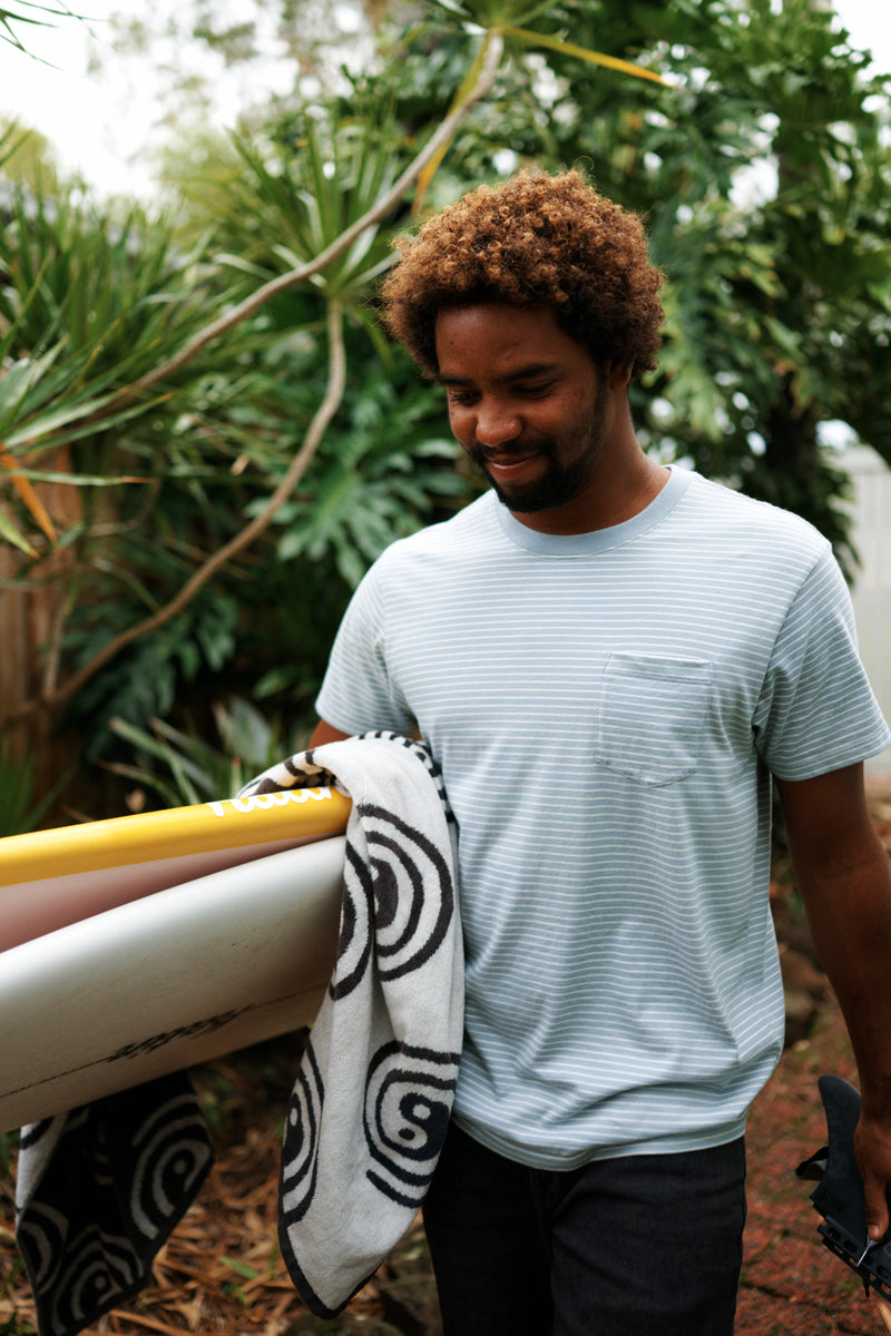 Finley Pocket Tee Lago Blue