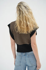 Ellisa Sleeveless Sweater Latte Stripe