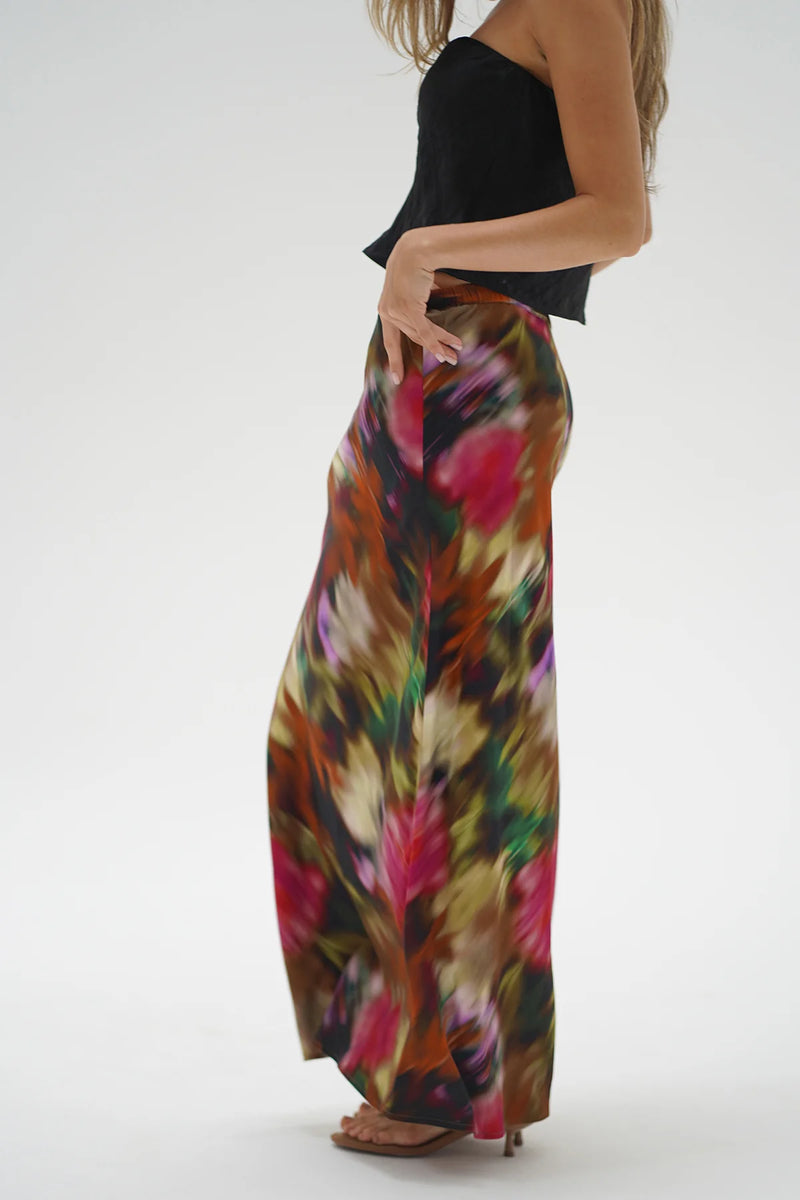 Zia Midi Skirt Blurred FLoral