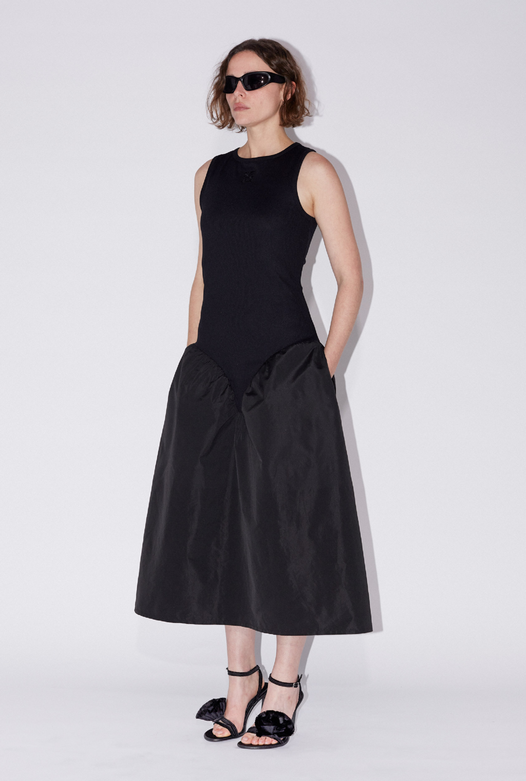 sporty black dress Sporty Dress Black THE CELECT