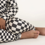 B&W Wavy Checker Two Piece Set