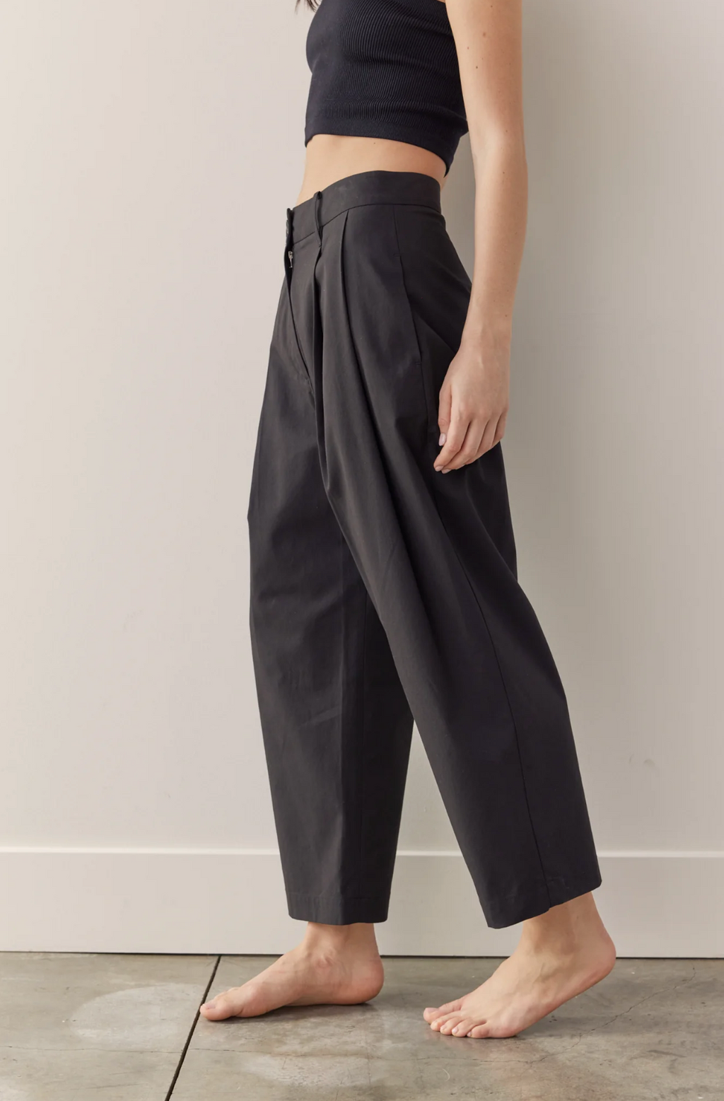 Pleated Taped Pants Black