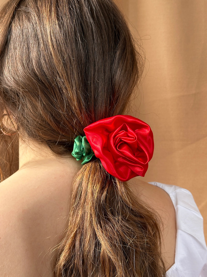 Rosette Scrunchie Red